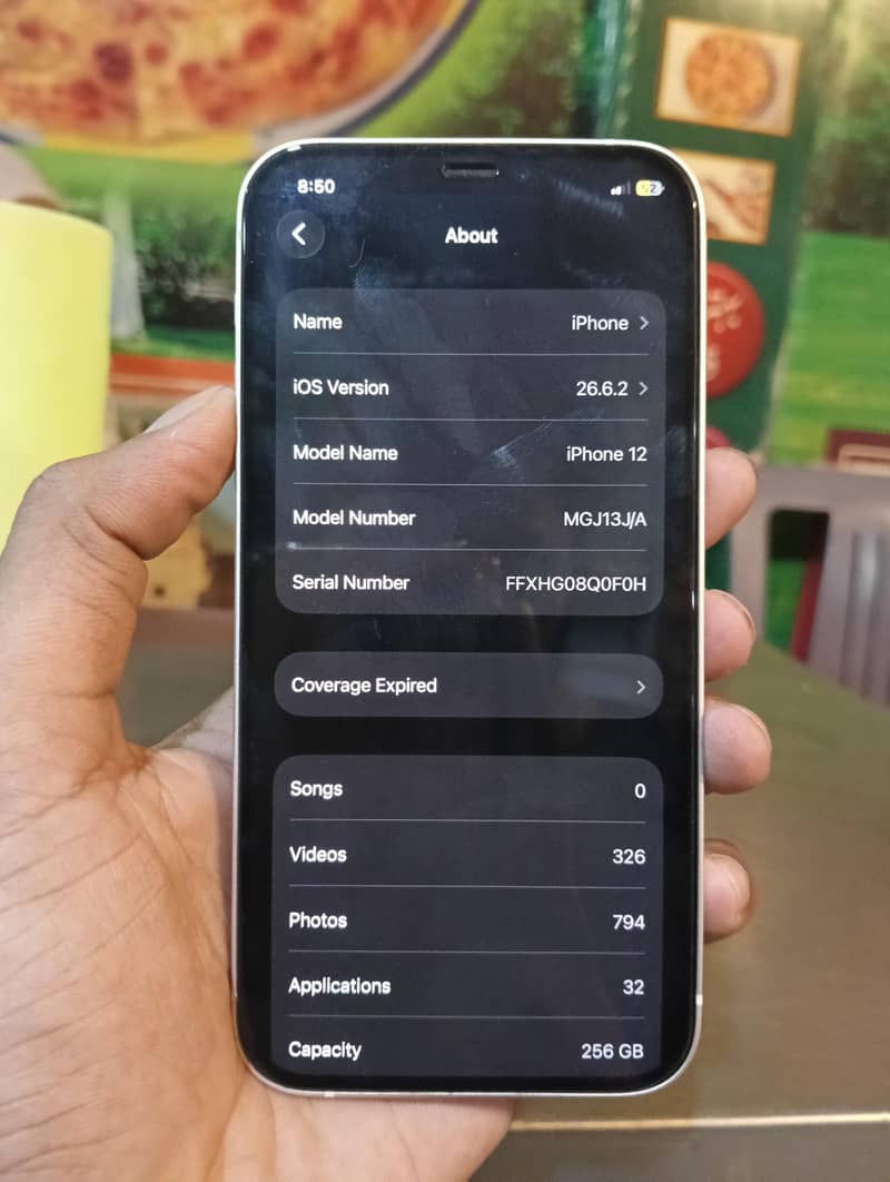 Apple iPhone 12 6