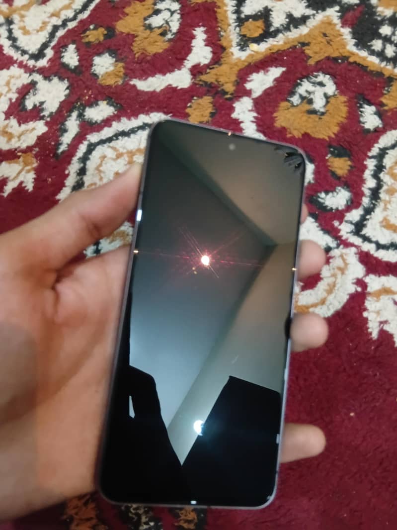 Google Pixel 8 2