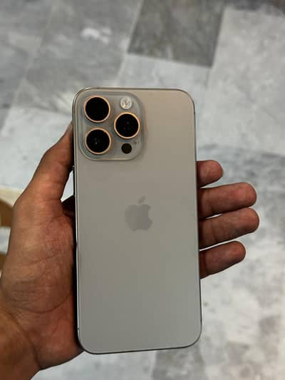 Apple iPhone 15 Pro Max