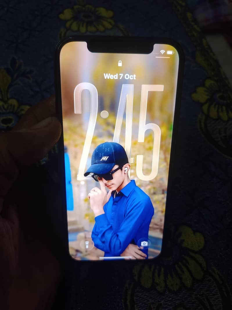 Apple iPhone 12 8