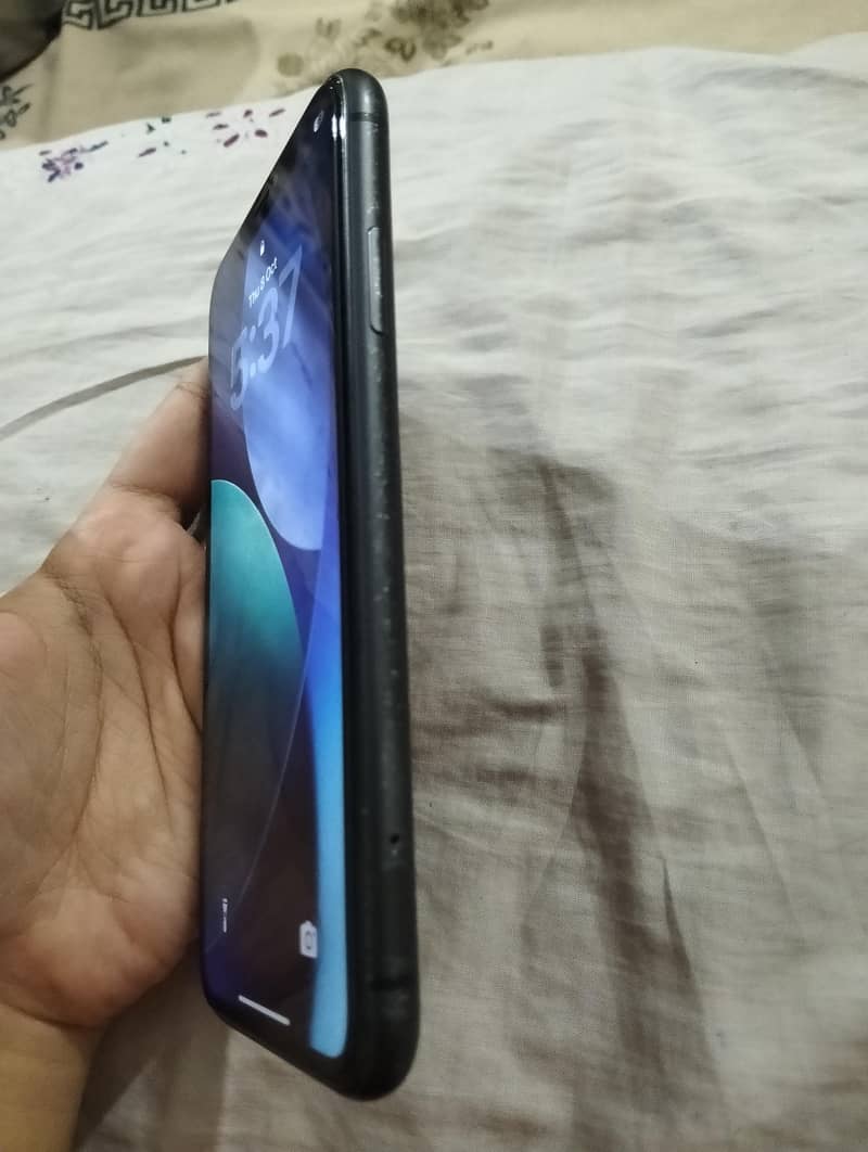 Apple iPhone 11 2