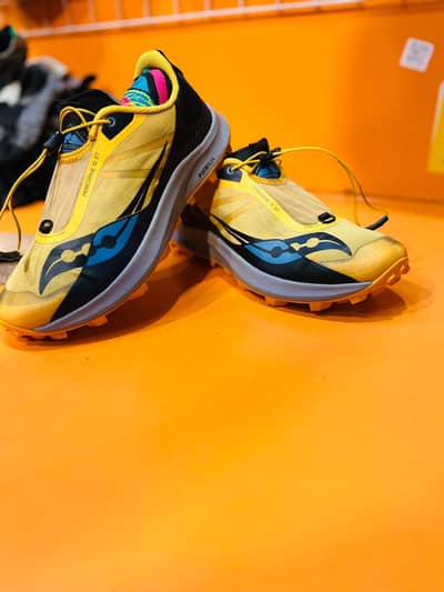 Original saucony grefer shoes condition 10/10 size uk 6 number eur 39