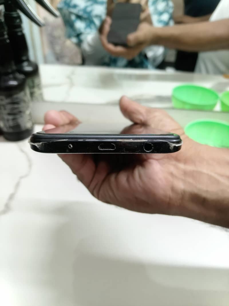 Redmi A2 plus 4