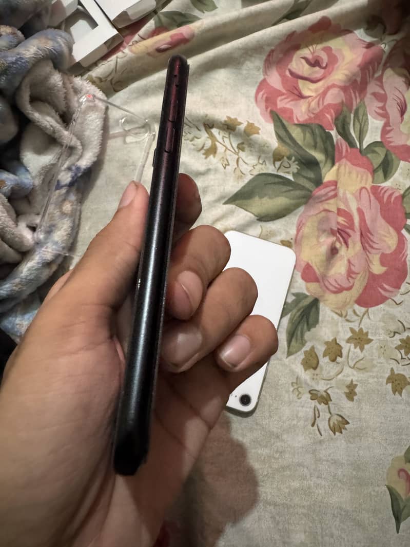 Apple iPhone SE 5