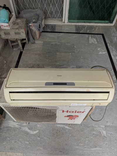 Haier Split AC - 1 ton