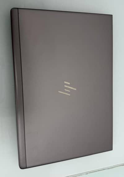 hp zbook 8th gen (touchscreen)