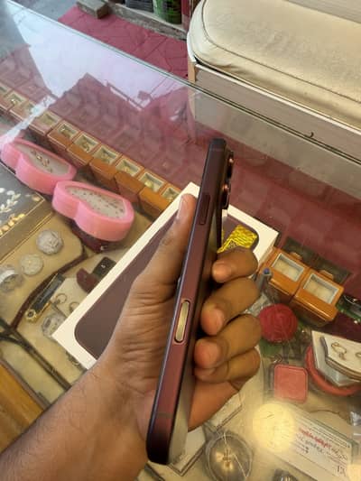 Iphone 18 pro max 256gb pta approved