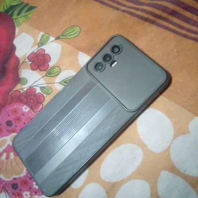 Tecno spark 8pro