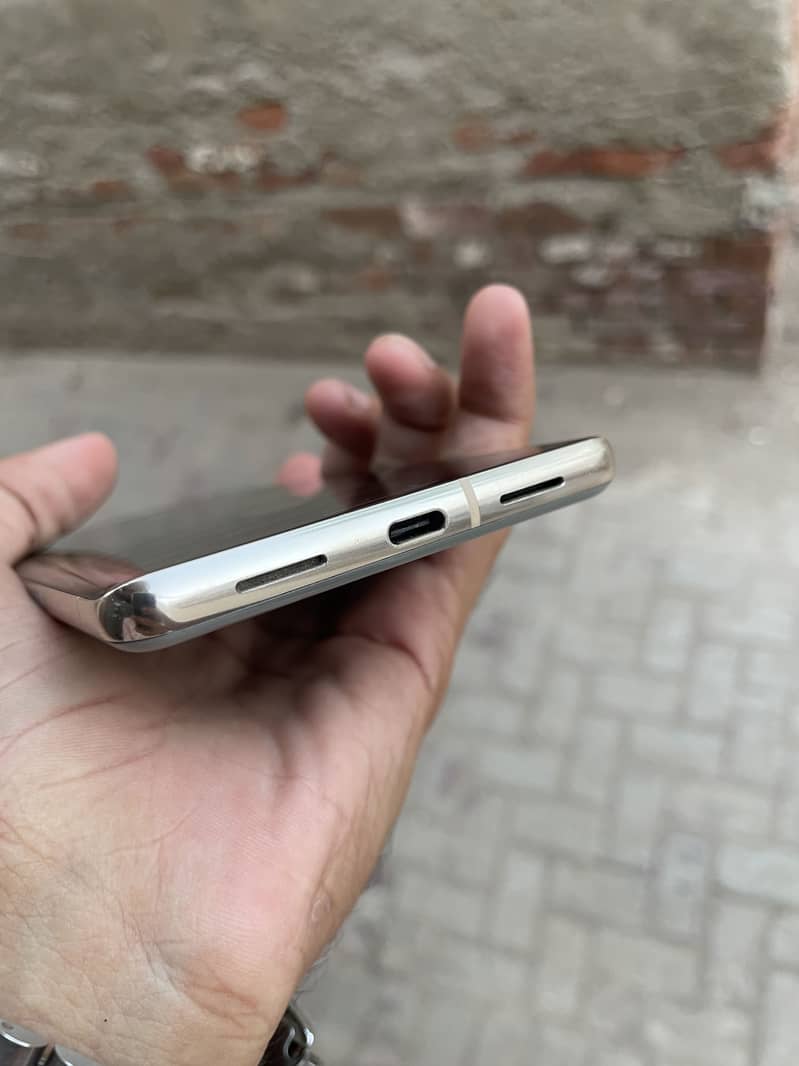 Google Pixel 7 Pro 3