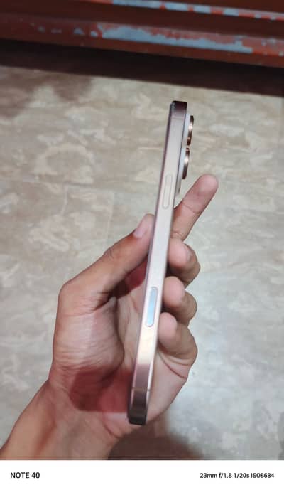 Apple iPhone 16 Pro Max