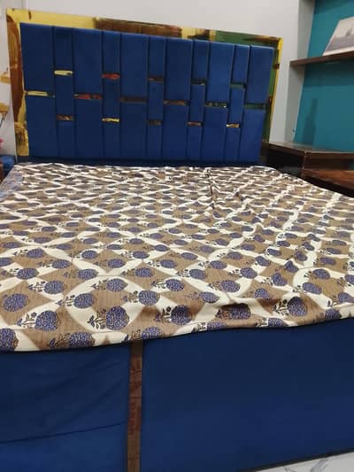 Royal Blue Bedroom Set – Bed, 2 Sofas & Side Tables
