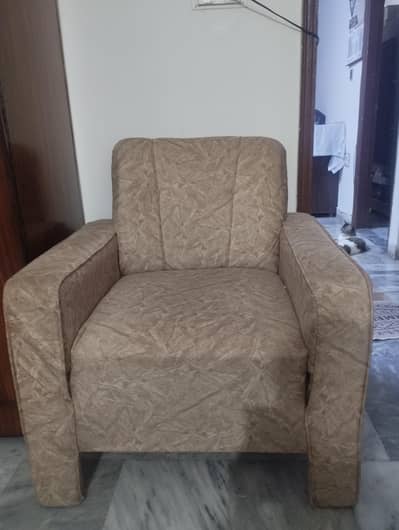 5 seater sofa ha 2 single ha or aik 3 wala ha