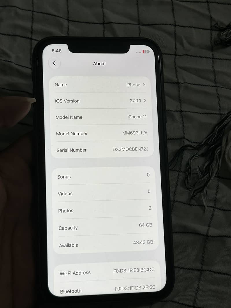 Apple iPhone 11 2