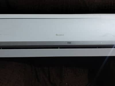 Gree 1.5 Ton AC for sale