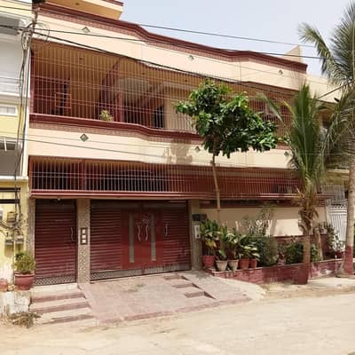 400YARD FIRST FLOOR 3BED D/D MUNAWAR CHORANGI BLOCK 3A