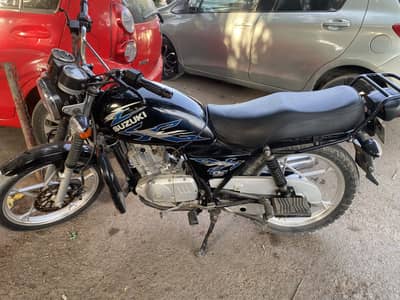 Suzuki GS150 SE