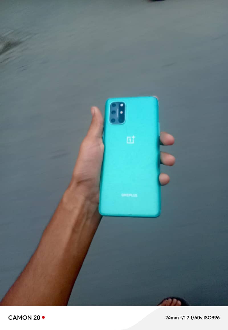 One Plus 8T 1