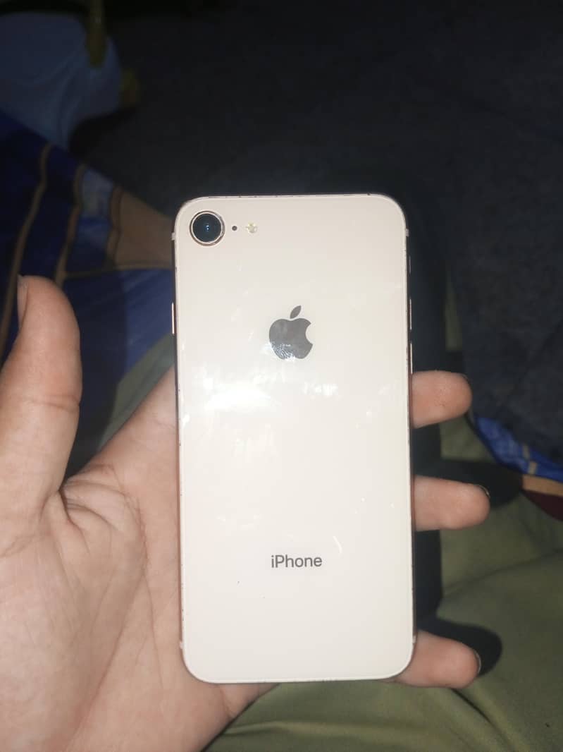Apple iPhone 8 0