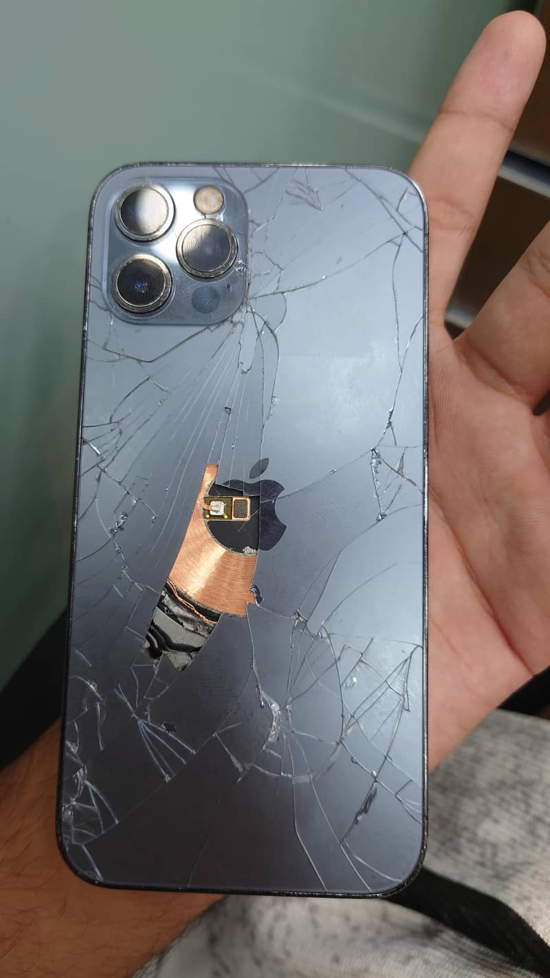 Apple iPhone 12 Pro 0
