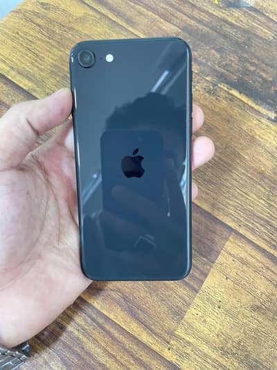 Apple iPhone SE pta approved 64 gb
