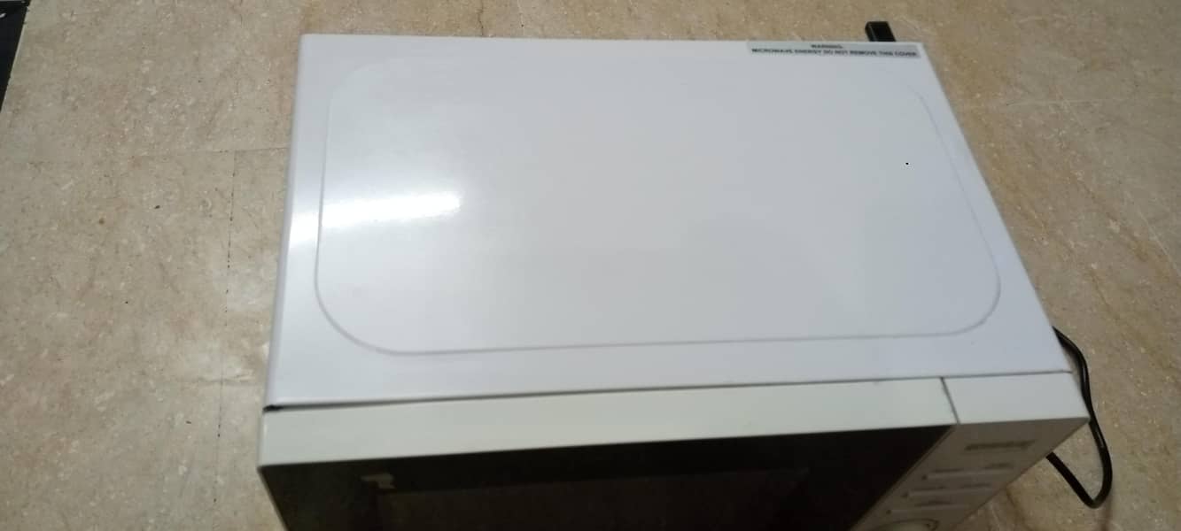 Micro waves oven 1