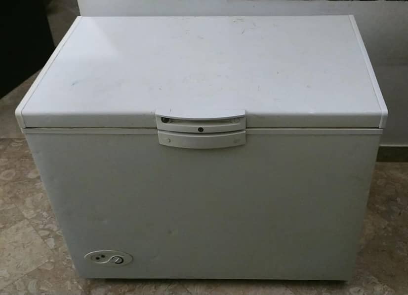 Waves deep freezer 3