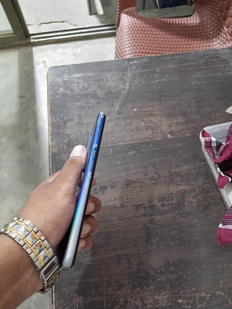 OPPO A54 3