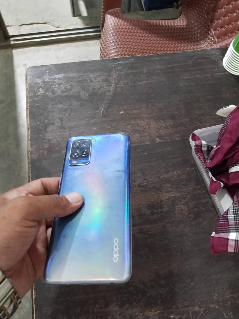 OPPO A54 4