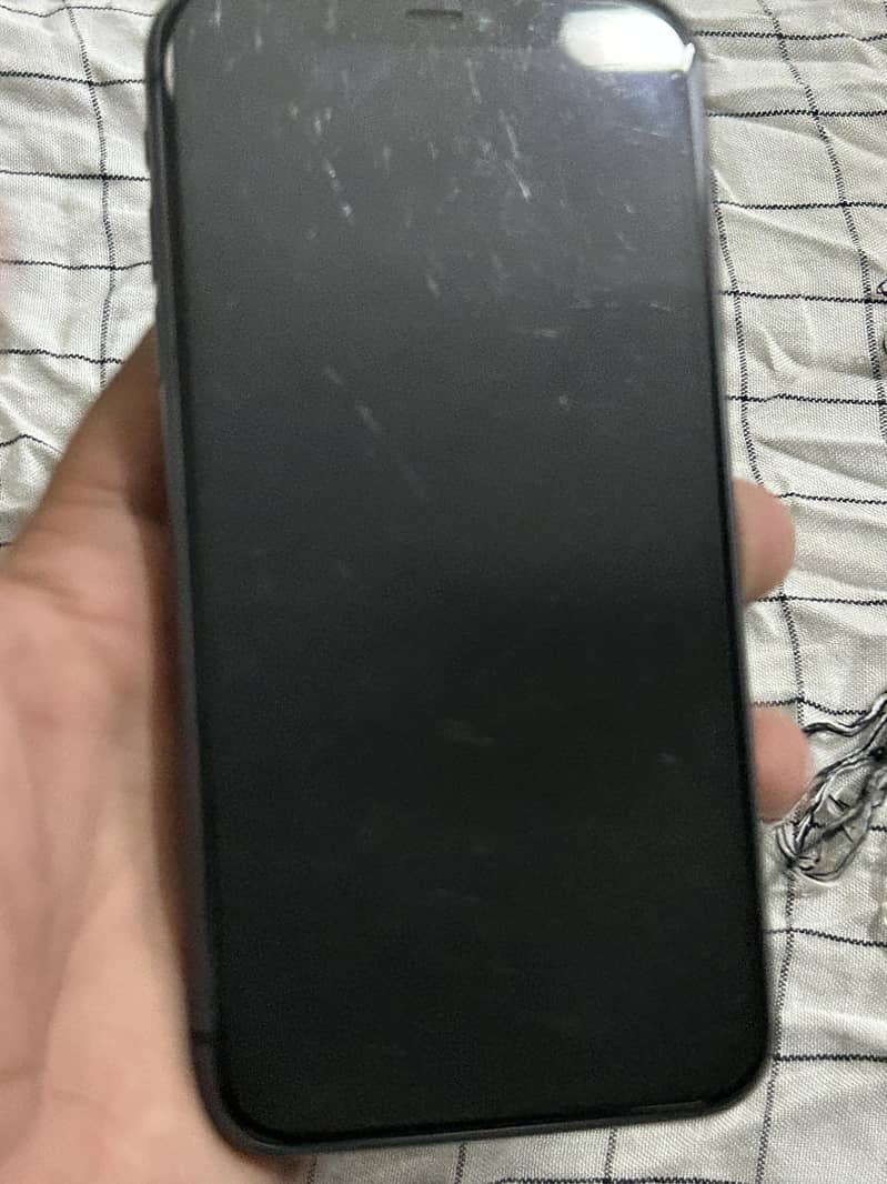 Apple iPhone 11 2
