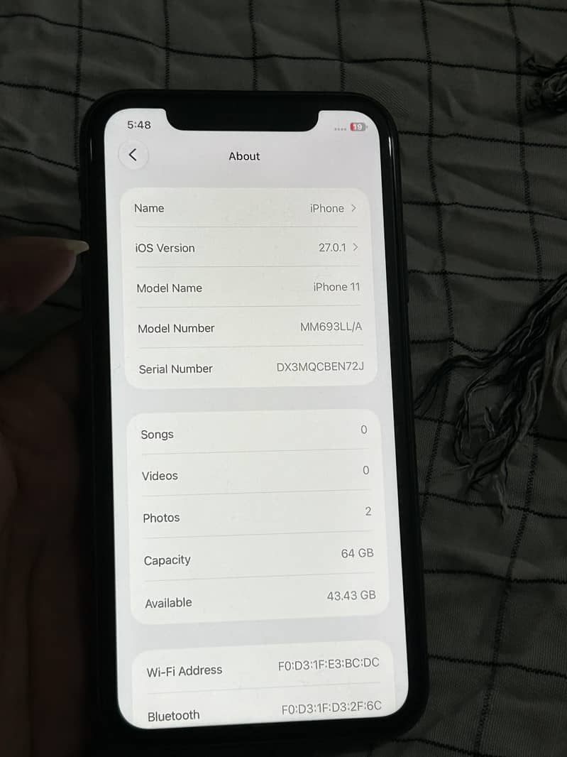 Apple iPhone 11 5