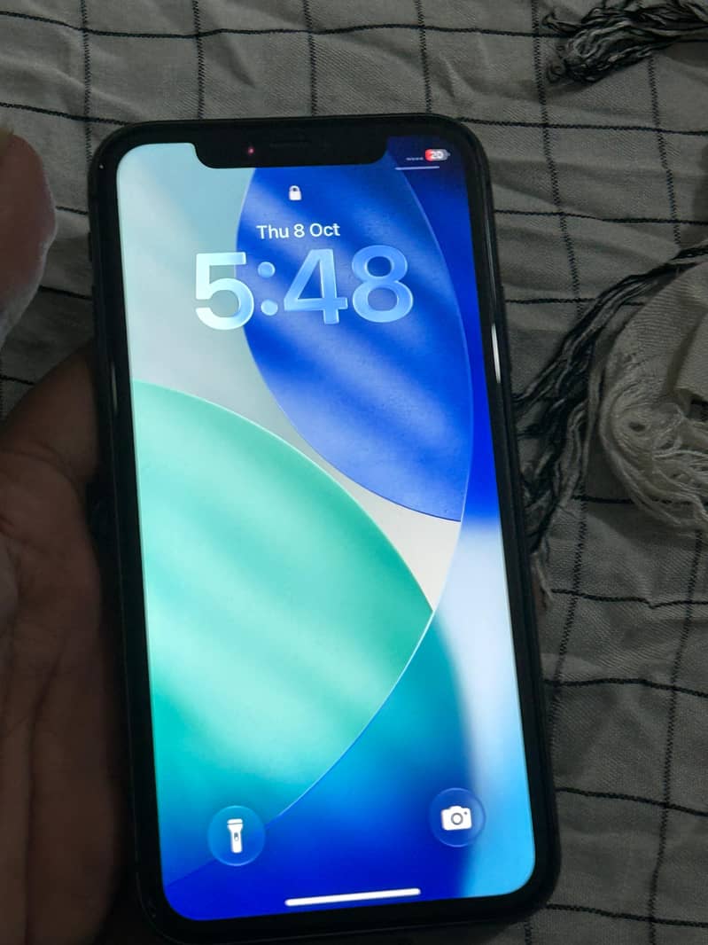 Apple iPhone 11 7