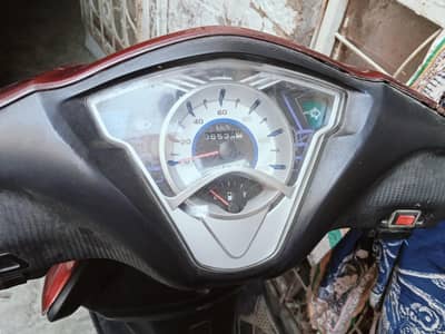 united Scooty for sale