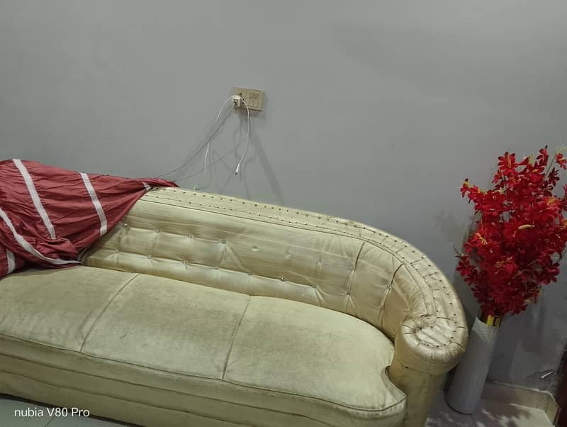 sofa set 0