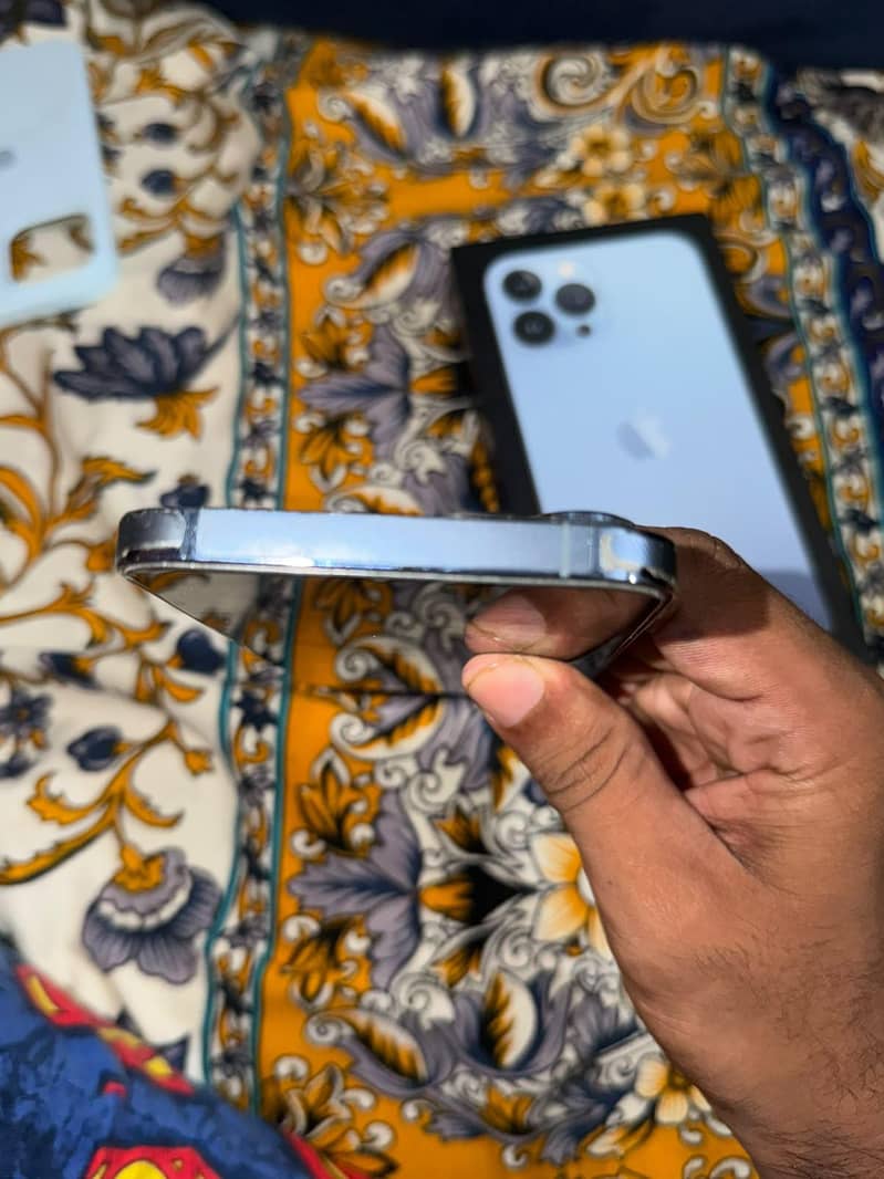 Apple iPhone 13 Pro Max 5