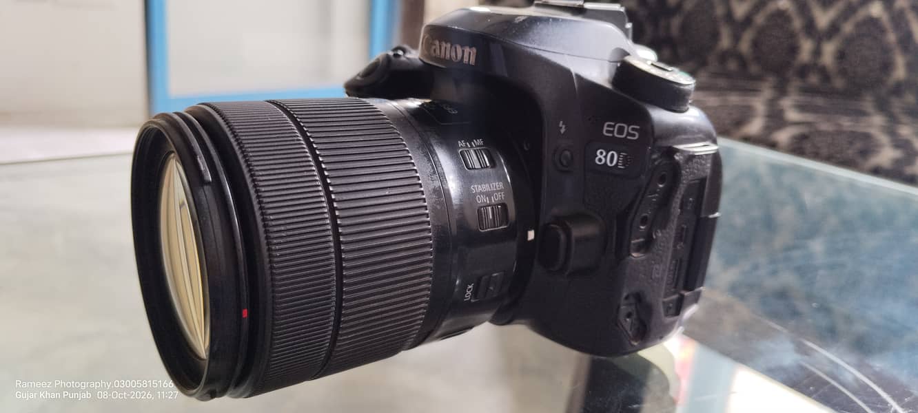 Canon 80D 5