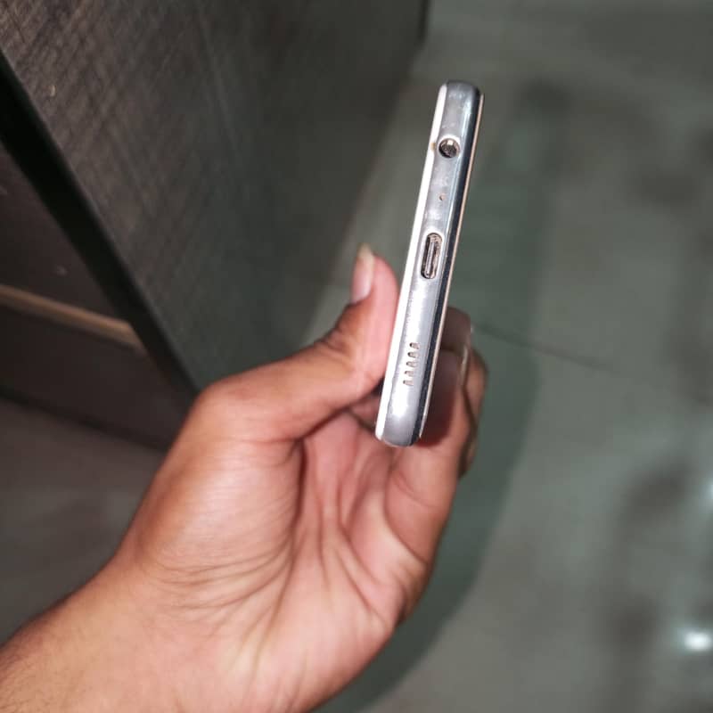 Samsung Mobile A32 2