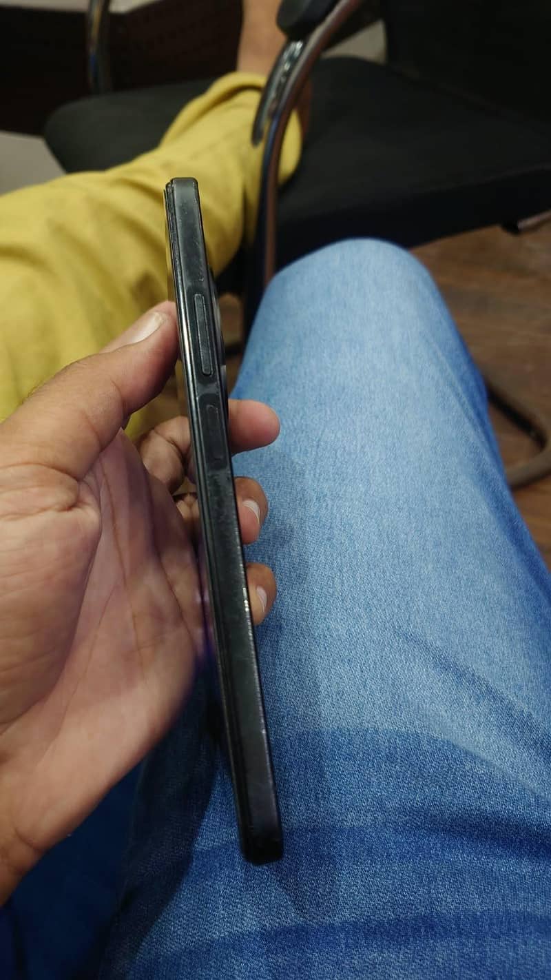 Xiaomi POCO C75 3