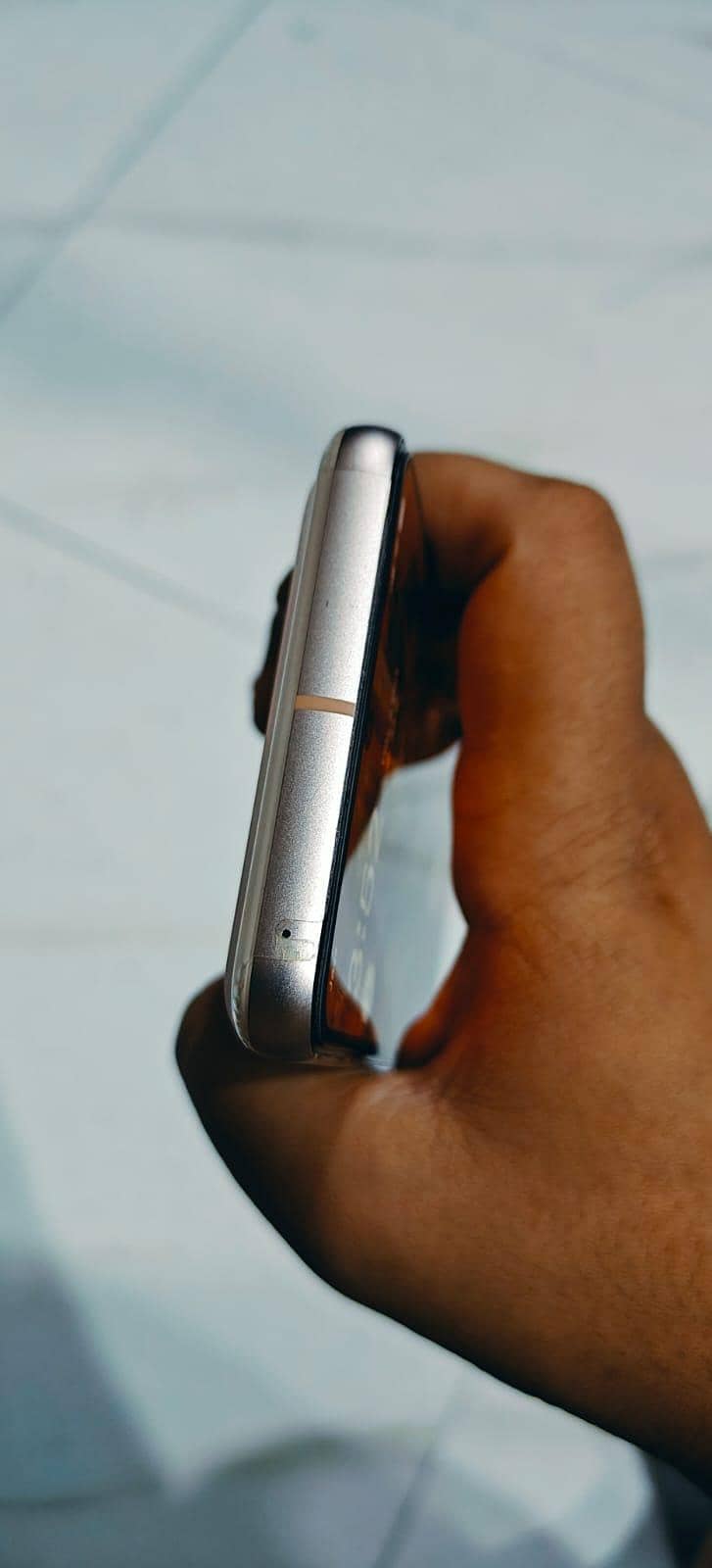 Google Pixel 8 5