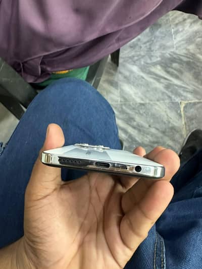 Tecno SPARK 30 Pro 6+6 / 128 gb