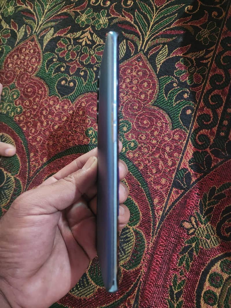 OPPO Reno4 Pro 3