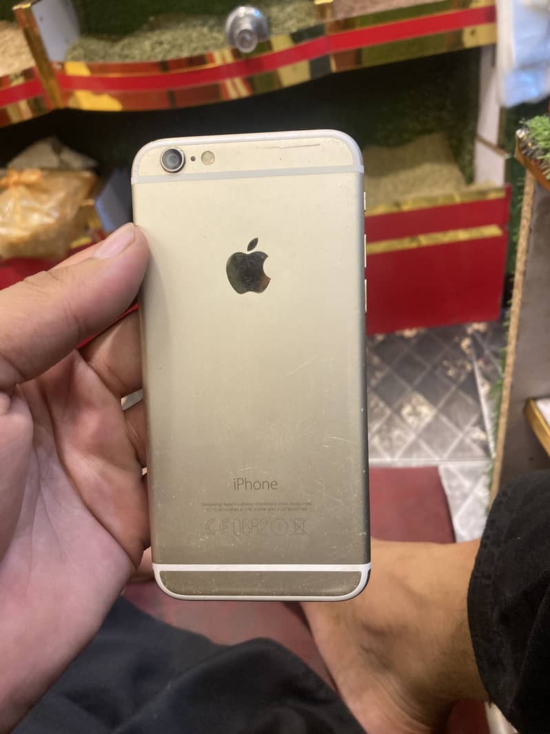 Apple iPhone 6 0