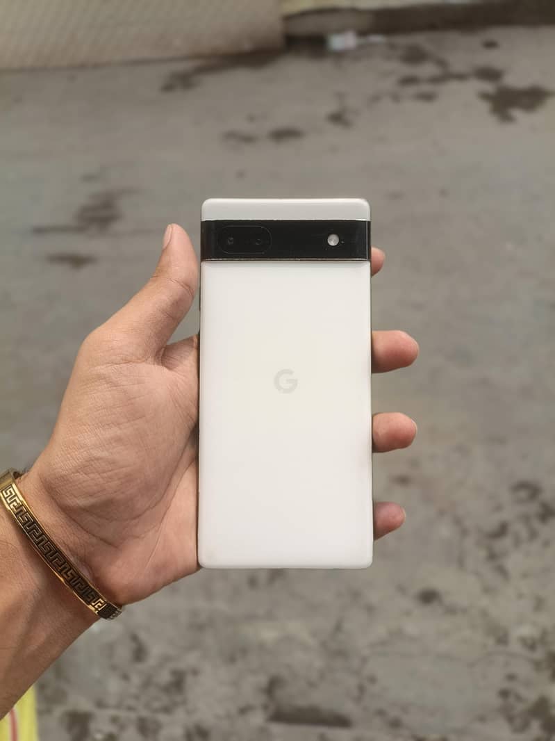 Google Pixel 6a 1