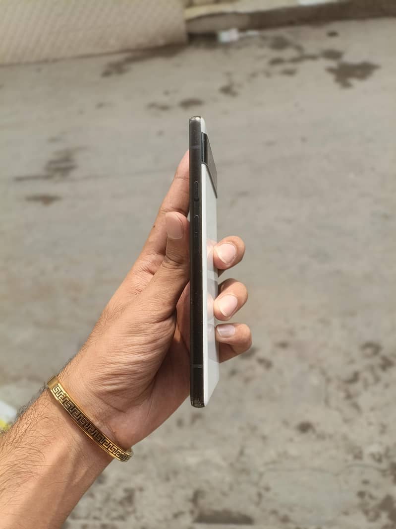 Google Pixel 6a 3