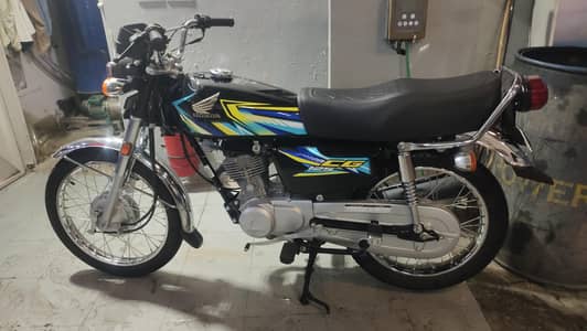 Honda CG 125 Black 2026 Model Urgent
