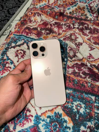 Apple iPhone 16 Pro Max