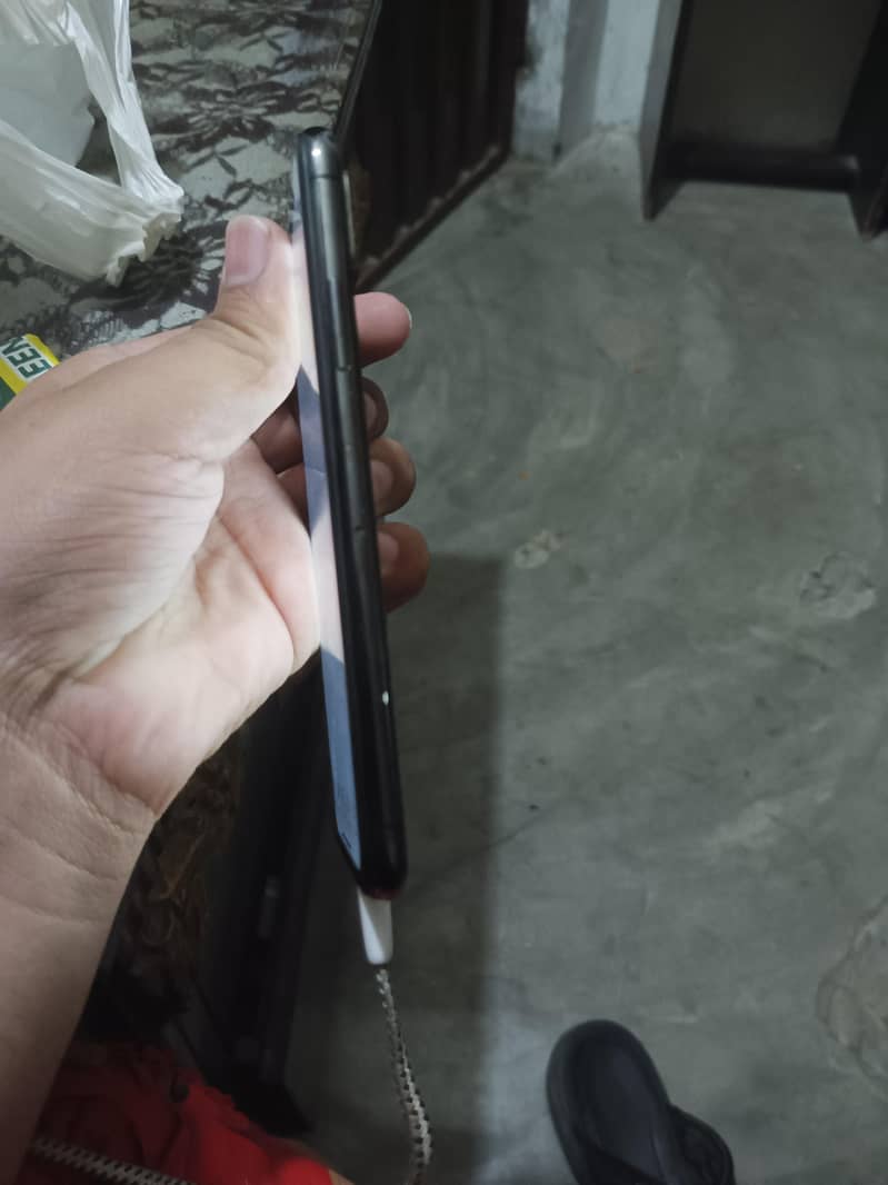 Apple iPhone X 2
