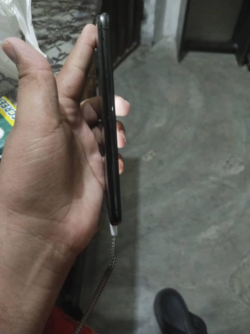 Apple iPhone X 7