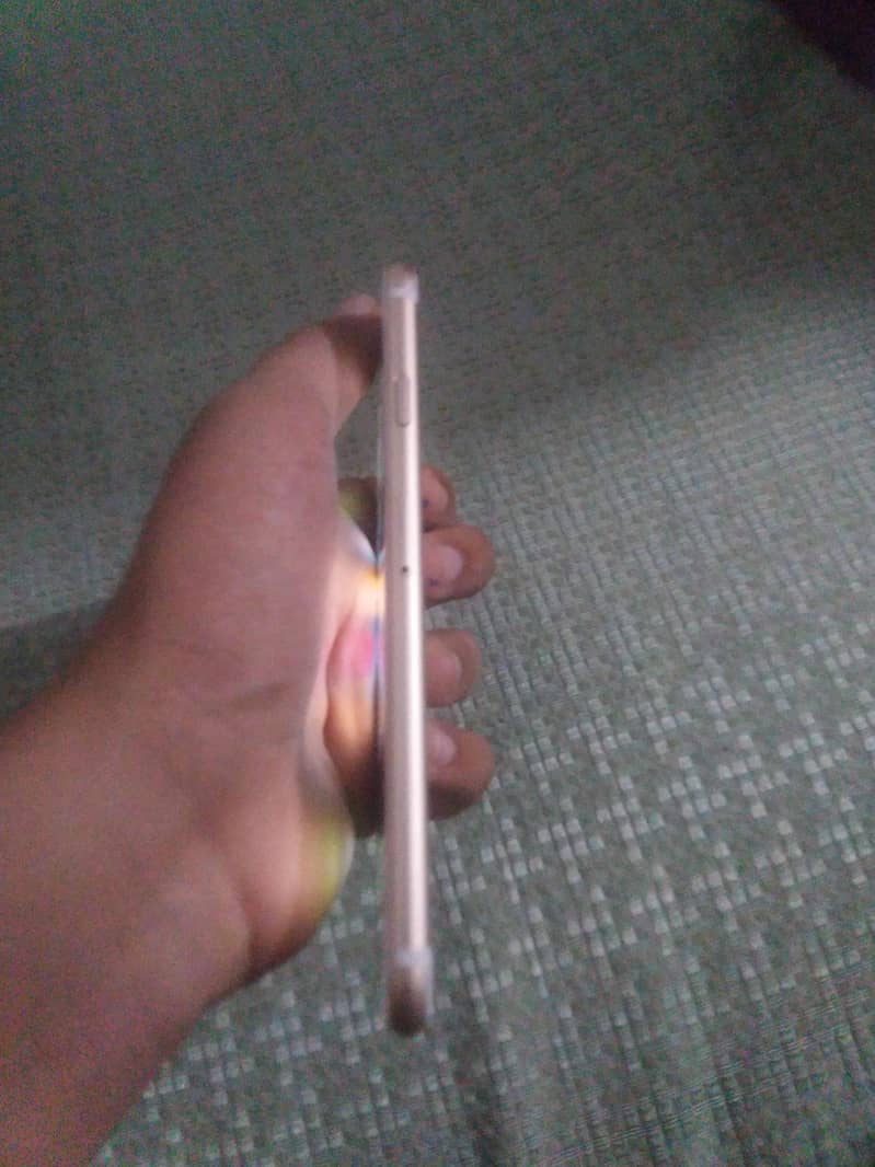 Apple iPhone 6 2