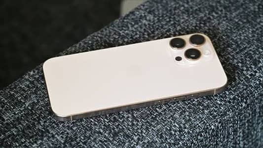 Apple iPhone 16 Pro