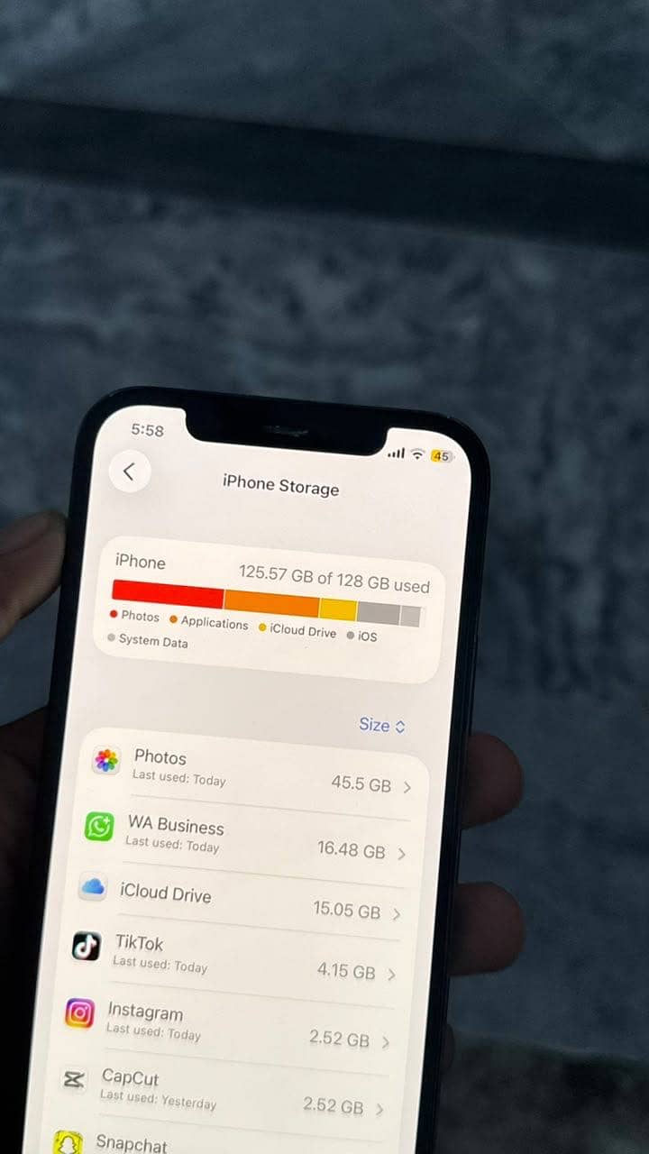 Apple iPhone 12 Pro 3